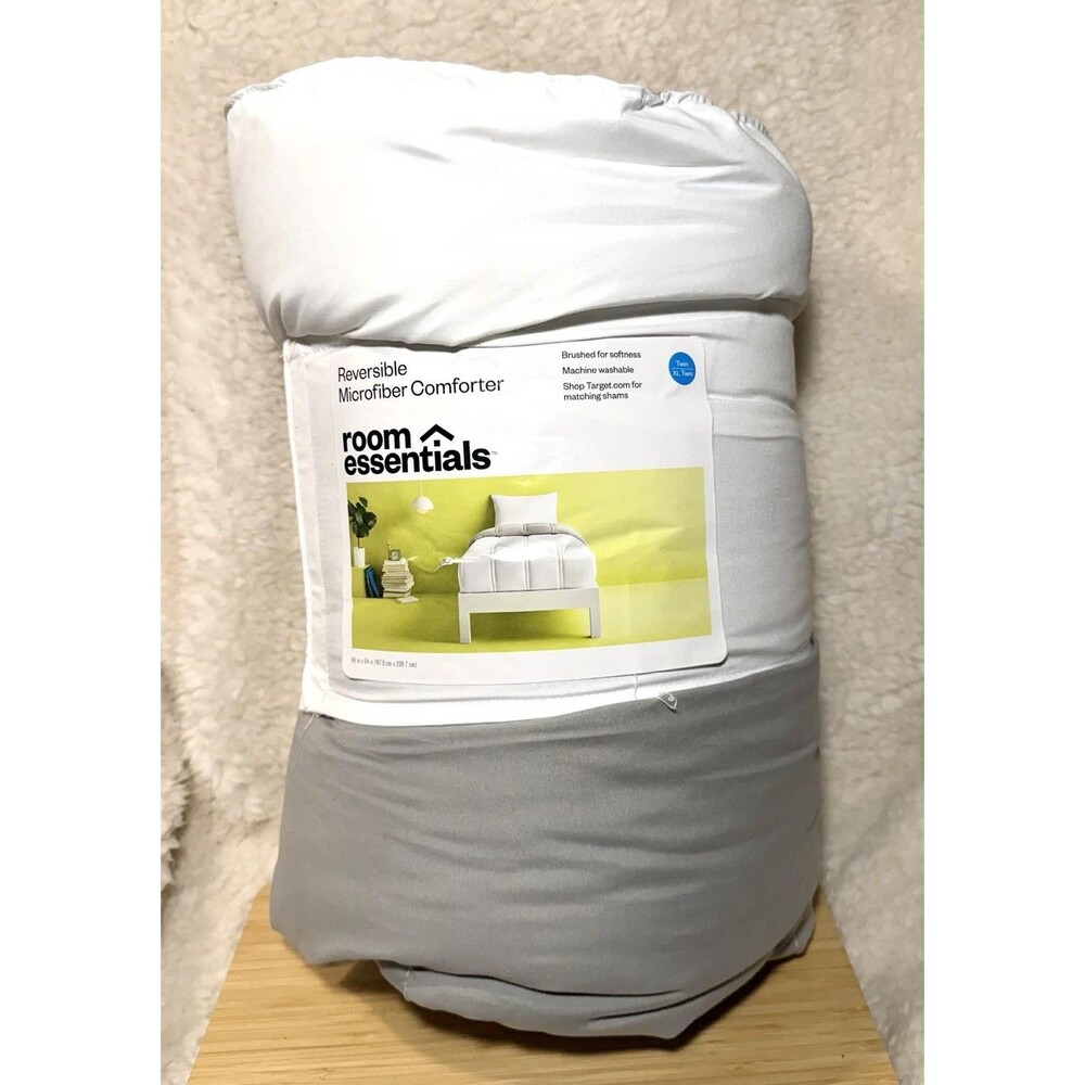 Twin Twin XL White Microfiber Comforter Midweight Soft Lofty Bedding - Picture 4 of 4